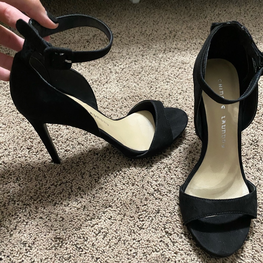 Chines Laundry Black Heels - Picture 2 of 3